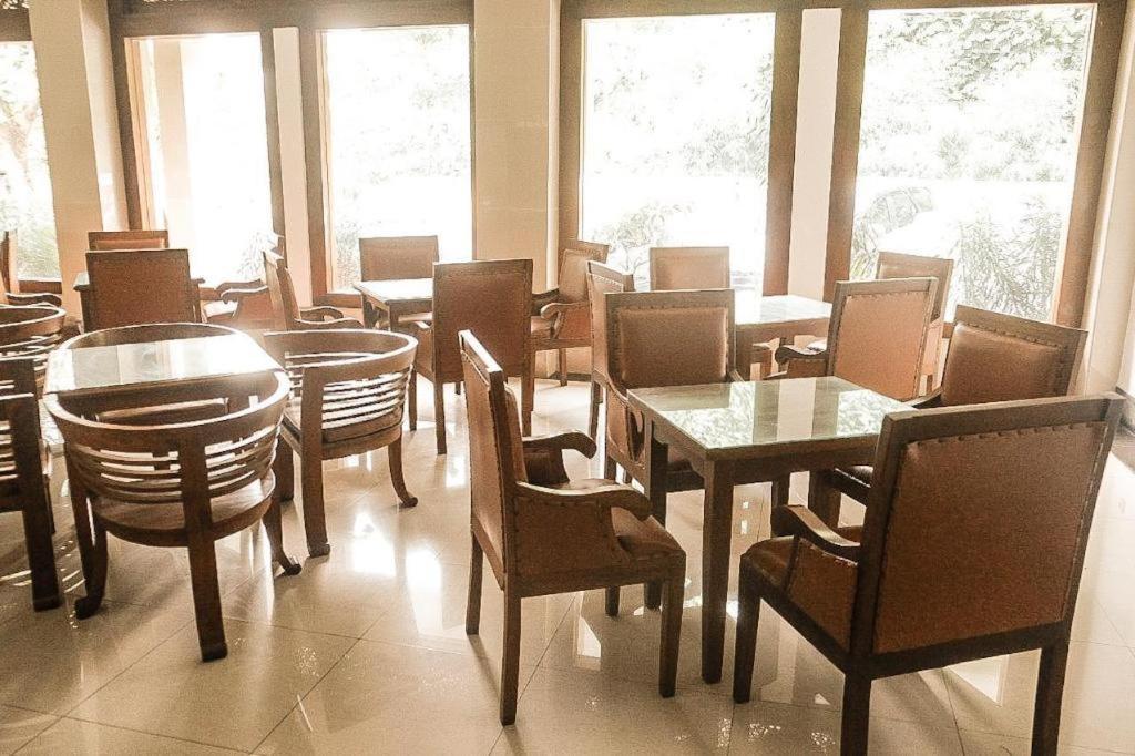 Rizen Padjadjaran Hotel Bogor Exterior foto