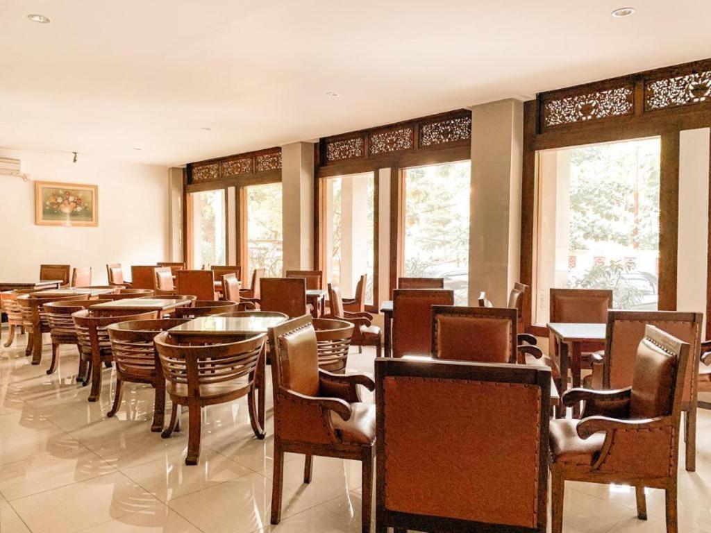 Rizen Padjadjaran Hotel Bogor Exterior foto